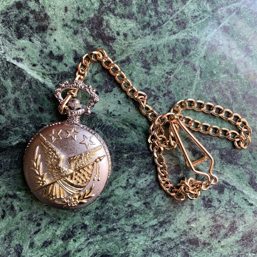 Folio Quartz Pocket Watch American Flag & American Eagle Theme